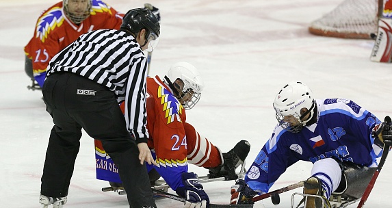 Watch the Sledge Hockey World Championship Games Online!